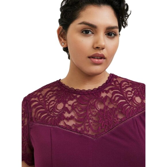 Torrid Lace Tshirt Womens Plus Size 1X 14/16 Studio Knit Lace Yoke Crew Neck Top - Picture 1 of 11